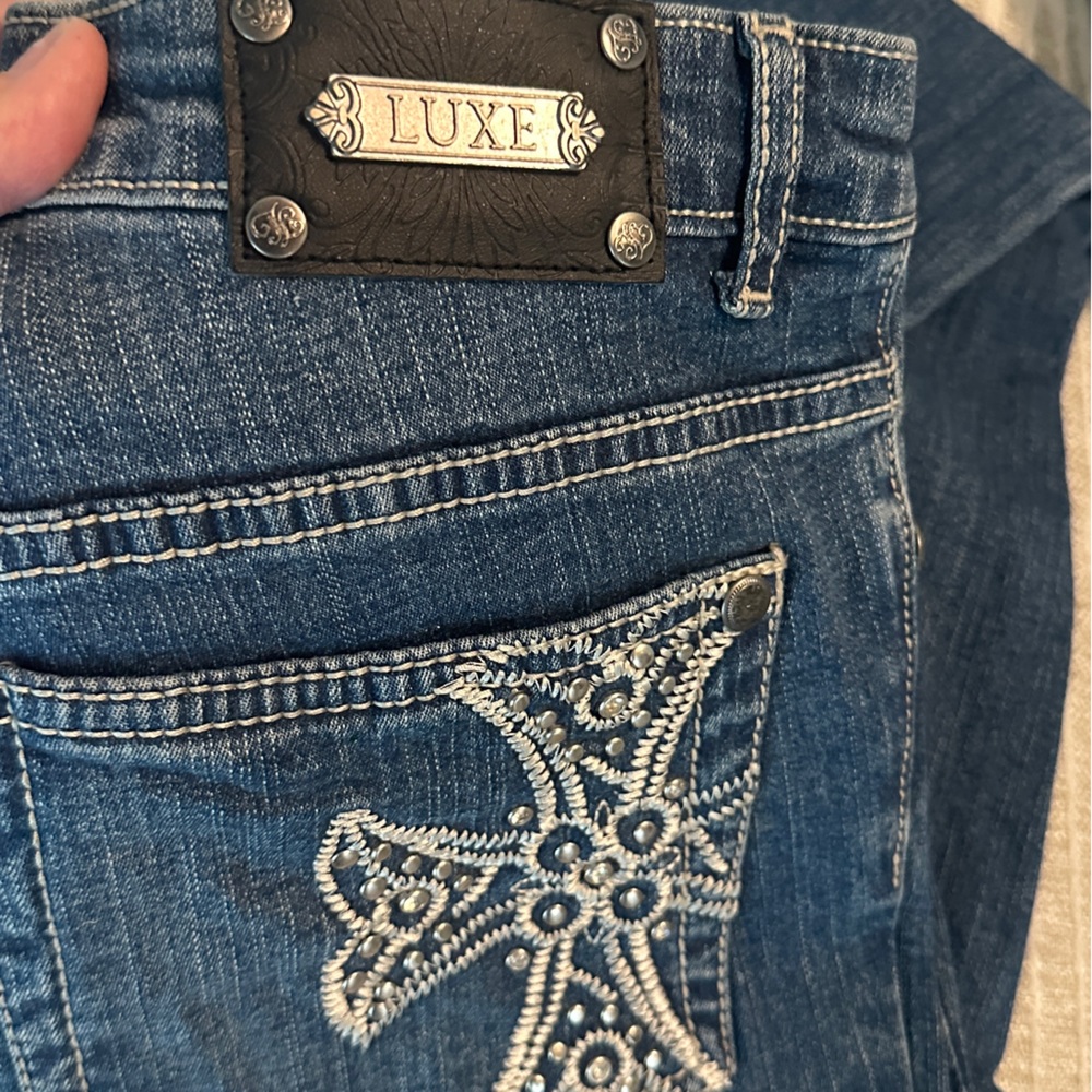 LUXE Jeans - Picture 2 of 4